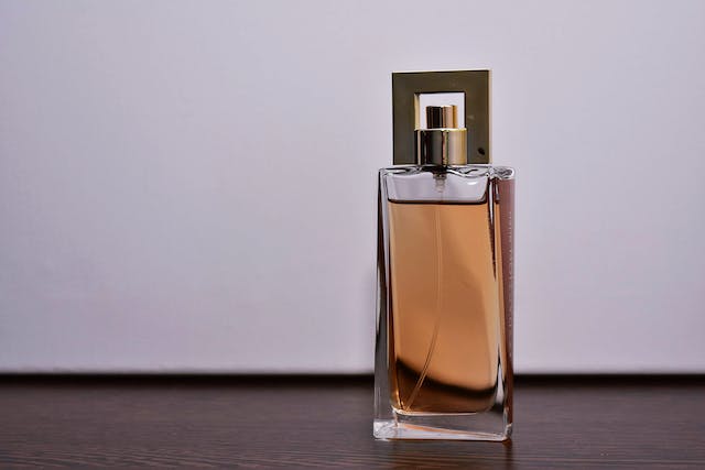 Fragrance shop